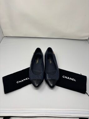 CHANEL blue and Black cap toe Flats Quilted Design Comfortable Everyday Wear
